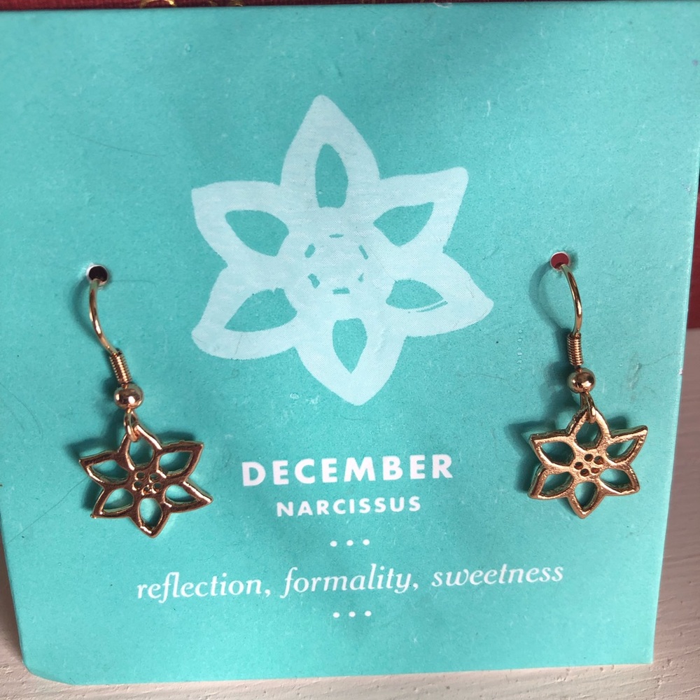 How does your garden grow Dec narcissus earrings